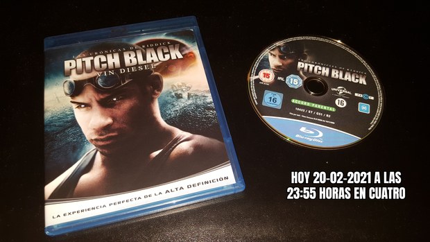Pitch Black + ¿Qué nota le dais a esta pelicula? + Esta noche a las 23:55 horas en Cuatro.