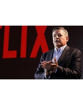 CEO de Netflix cree que los estudios fracasarán si intentan salvar los cines