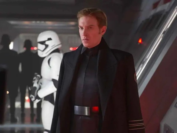Domhnall Gleeson regresaría a Star Wars con una condición