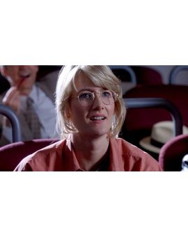 Laura Dern habla de su experiencia en el rodaje de Jurassic World Dominion con sus compañeros