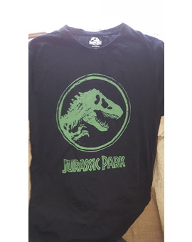 Camiseta de Jurassic Park conseguida en Carrefour. Mi compra 17-09-2021.
