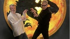Laura-dern-jeff-goldblum-y-sam-neill-posan-junto-al-logo-de-jurassic-world-dominion-fotos-de-ayer-c_s