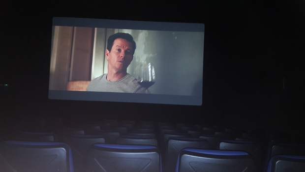 Así de llena estaba esta noche la sala de cine para ver Uncharted.