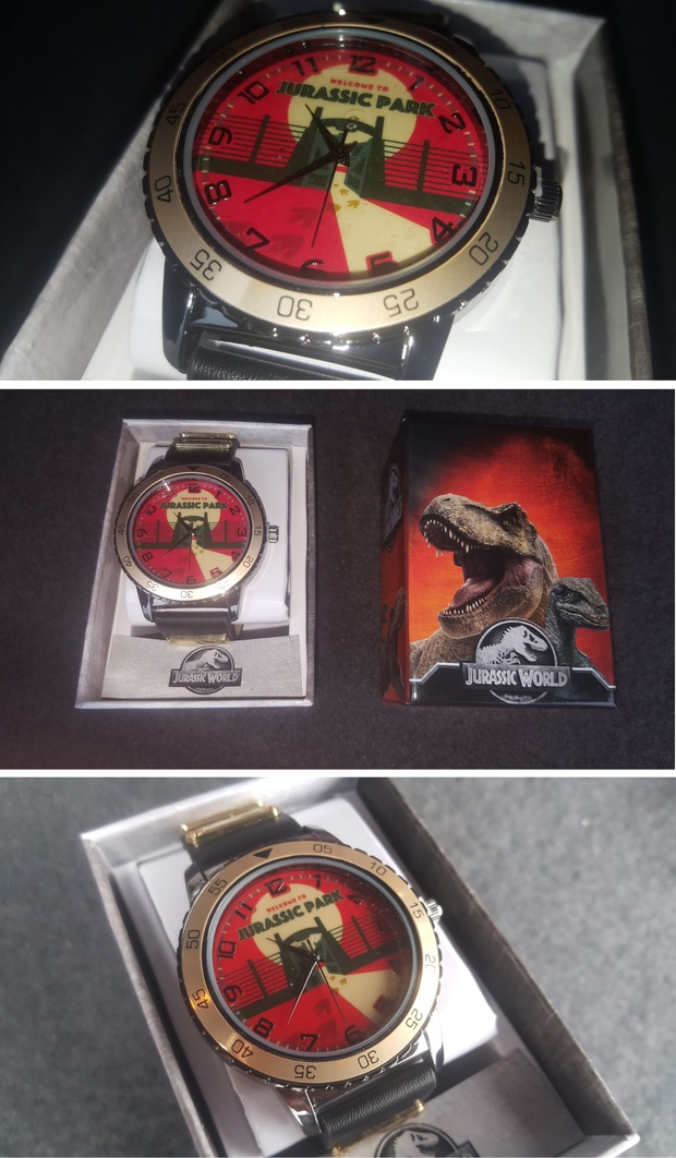 Reloj de Jurassic Park: Regalazo de mi amigo Albertronik. ¡Muchas gracias!.