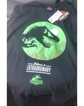 Camiseta de Jurassic Park en Carrefour. Mi Compra 11-05-2022.