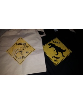 Bolsa y camiseta de Jurassic World: Mi Compra 12-06-2022