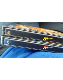 Se nota la diferencia... ¿No?.    Steelbook Indiana Jones en Busca del Arca Perdida.
