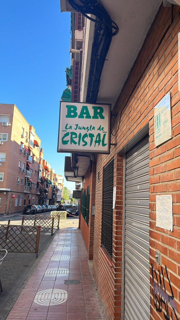 John McClane os invita a una ronda.