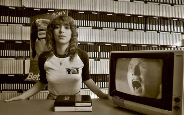 La era dorada del videoclub en España: cuando alquilar una película era una revolución social