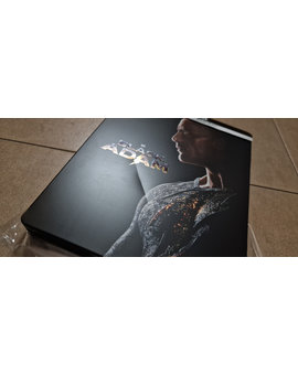 Devolución y reemplazo solicitado a Amazon. Black Adam edición limitada puñetazo The Rock.