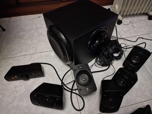 Logitech Speaker System Z906 500W 5.1 THX Digital. ¡Nuevo Juguetito!.