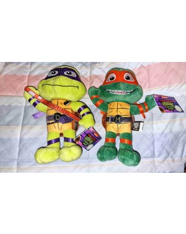 Donatello y Michelangelo. Peluches Tortugas Ninja Caos Mutante. Mi Compra 19-03-2024 
