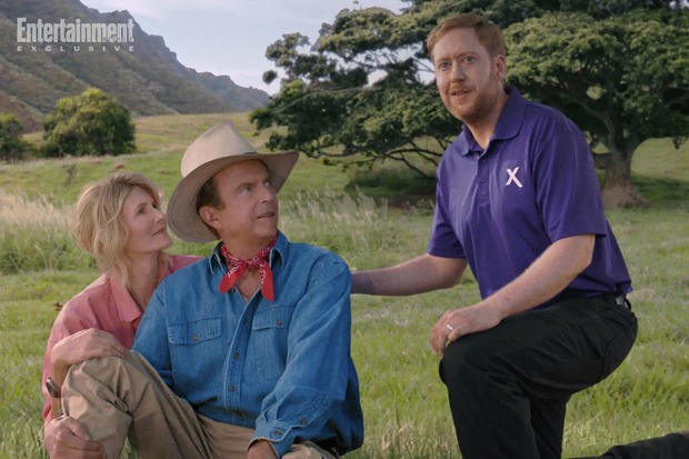 Taika Waititi nos lleva de vuelta a Jurassic Park con su reparto original.