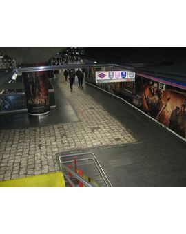 EL HOBBIT LA DESOLACION DE SMAUG: DECORACION ESTACION NUEVOS MINISTERIOS MADRID 2