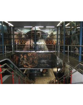 EL HOBBIT LA DESOLACION DE SMAUG: DECORACION ESTACION NUEVOS MINISTERIOS MADRID 3
