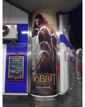 EL HOBBIT LA DESOLACION DE SMAUG: DECORACION ESTACION NUEVOS MINISTERIOS MADRID 10