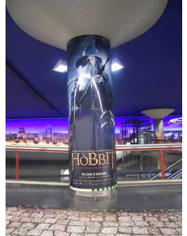 EL HOBBIT LA DESOLACION DE SMAUG: DECORACION ESTACION NUEVOS MINISTERIOS MADRID 11