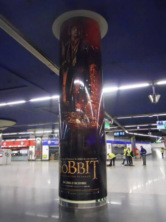 EL HOBBIT LA DESOLACION DE SMAUG: DECORACION ESTACION NUEVOS MINISTERIOS MADRID 21