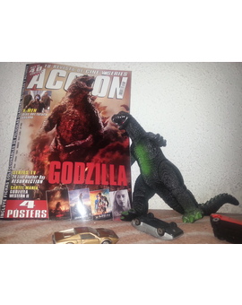 Godzilla me ha traido la Accion Cine de este mes causando como siempre devastación a su paso