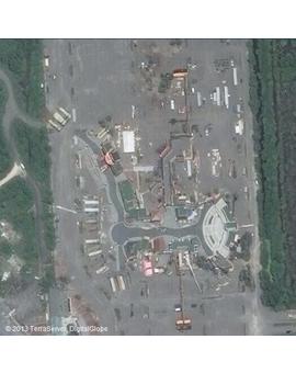 tenemos una foto satélite aerea del set en New Orleans de jurassic world 