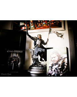 Juego de Tronos + Estatua Boromir 1/3