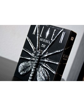 Antología Alien Facehugger en relieve 1/4