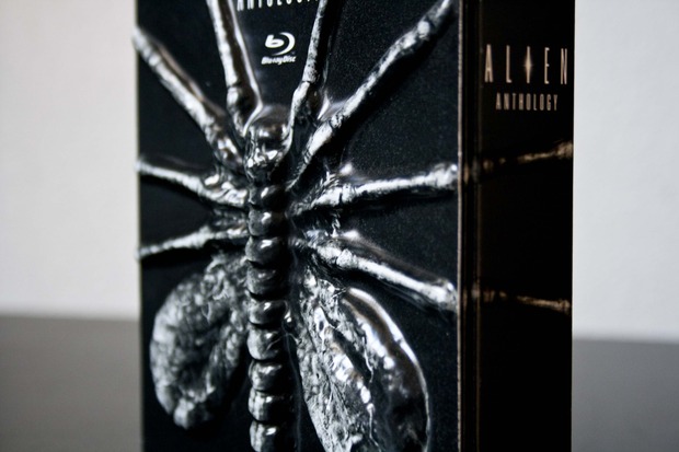 Antología Alien Facehugger en relieve 2/4