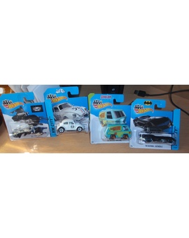 4 vehículos Hot Wheels de cine/series.