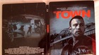 Steel-zavvi-the-town-c_s