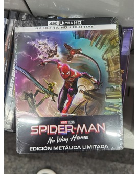 Un steel de Spider-man en Media Mark 