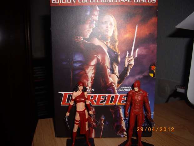 Daredevil DVD y figuritas