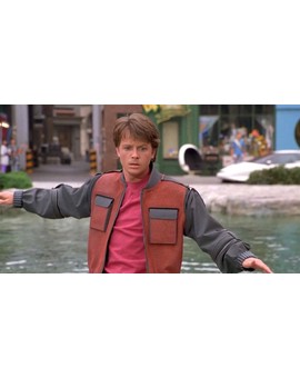 Llega la chaqueta que se seca sola de Regreso al Futuro.
