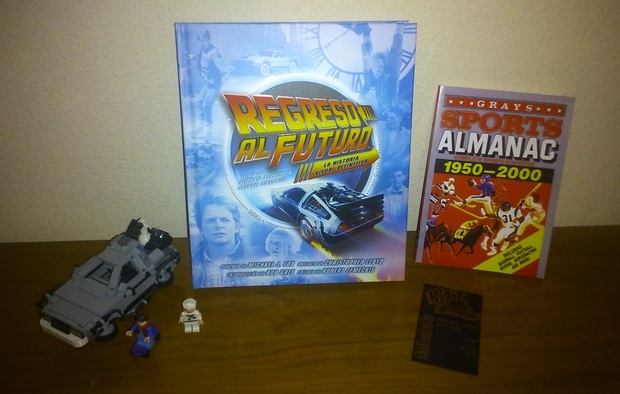 Regalo anticipado de Cumpleaños # "REGRESO AL FUTURO: La Historia Visual Definitiva" # Ampliando la colección de la Saga.