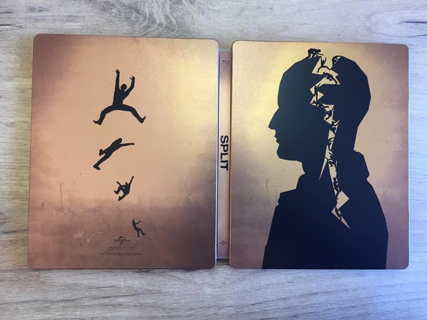 Curioso diseño del Steelbook de Múltiple de FlimArena.cz