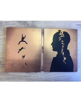 Curioso diseño del Steelbook de Múltiple de FlimArena.cz
