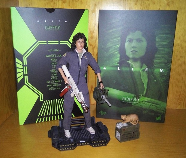 Por fin se une a mi colección de figuras: "Alien - ELLEN RIPLEY 1/6 Scale" # Hot Toys - Movie Masterpiece Series #