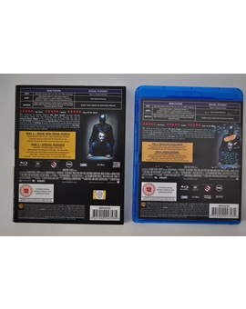 Edición UK con slip de cartón brillante: "The Dark Knight" -partes traseras y modificación Joker-
