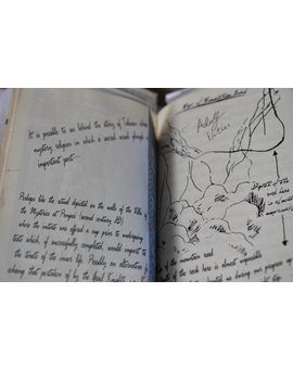 Replica del diario del grial en detalle 3