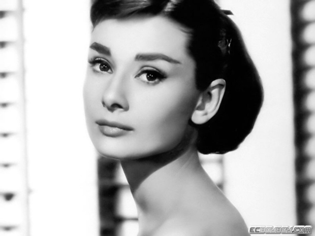 AUDREY HEPBURN, UN DIAMANTE ETERNO (4 de mayo de 1929- 20 de enero de 1993)