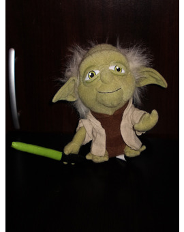 Yoda Peluche (Regalo del amigo invisible)
