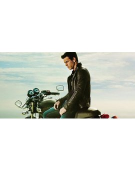Tengo ganas de ti’ arrasa. El cine español despega.Superando a los Vengadores.