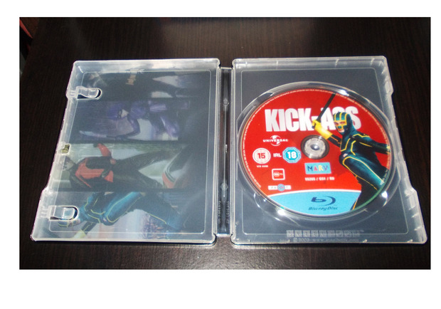 Kick-Ass - Steelbook - [Blu-ray] [UK] - Interiror / Blu-ray -