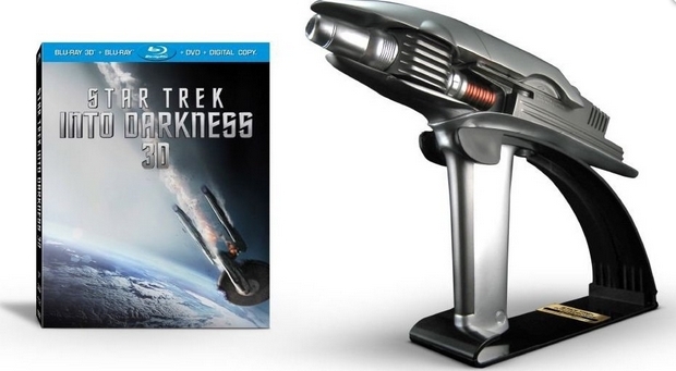 Star Trek Into Darkness 3D Blu-ray		 Starfleet Phaser Limited Edition Gift Set / Blu-ray 3D + Blu-ray + DVD + Digital Copy
