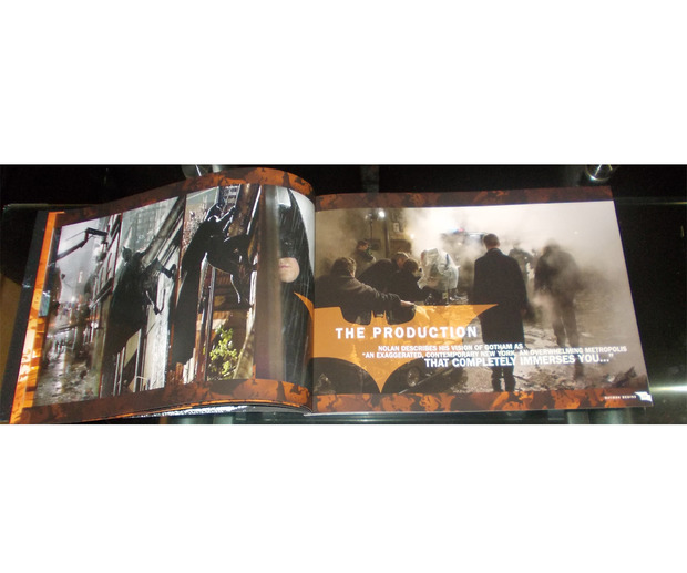 The Dark Knight Trilogy - Ultimate Collector's Edition (UK) - Libro 4