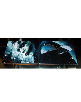 The Dark Knight Trilogy - Ultimate Collector's Edition (UK) - Estuche TDK