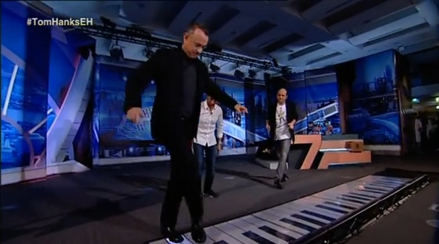 El Hormiguero - Tom Hanks toca el piano de 'Big' con Jandro y Pablo Motos