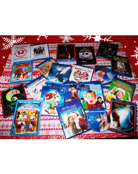 Preparando visionados navideños (CharlotteTokyo)