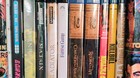 SI NO HAS VISTO LAS PELÍCULAS DE ESTA ESTANTERÍA, NO ERES DE ESTE PLANETA Si-no-has-visto-las-peliculas-de-esta-estanteria-no-eres-de-este-planeta-c_s
