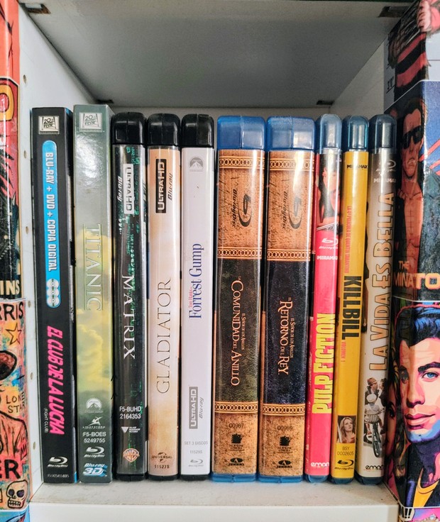 SI NO HAS VISTO LAS PELÍCULAS DE ESTA ESTANTERÍA, NO ERES DE ESTE PLANETA