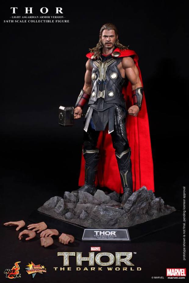 Merchandising # 4 [ Figura CHRIS HEMSWORTH "Thor 2" ]